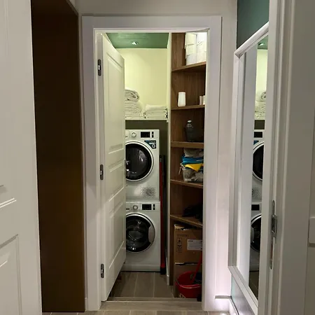 Lägenhet Private Luxury Fontana Di Trevi